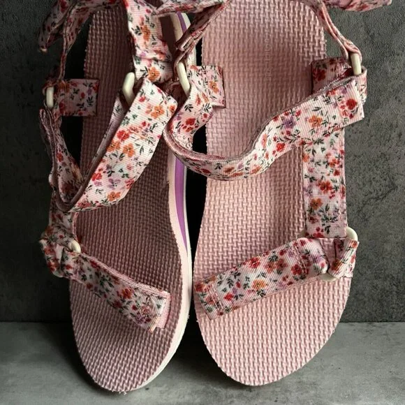 Time And Tru Cushion Sole Women’s Floral Strappy Slip On  Sandals Size 7 - Picture 13 of 15